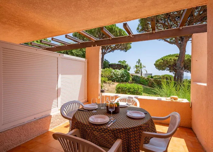 Les Coteaux De La Nartelle-18 By Interhome Appartement